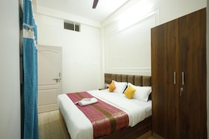 Double Room | WiFi (free) - Bhawani Homes (Varanasi)