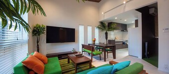 Five private rooms perfect for a stay of seven people Accommodates up to 12 people | Elevate your  / Miyazaki City Miyazaki