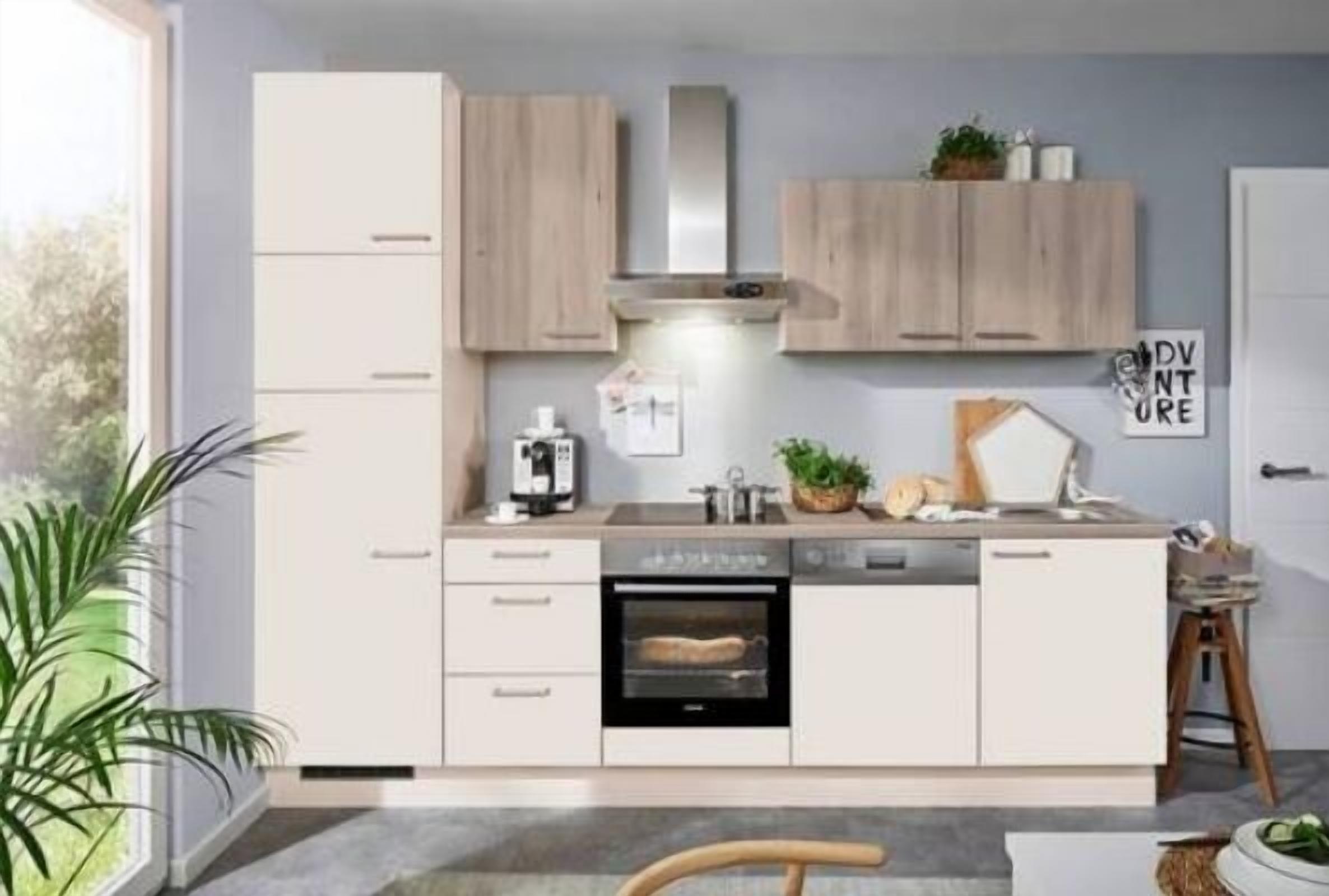 雪櫃、微波爐、焗爐、爐具