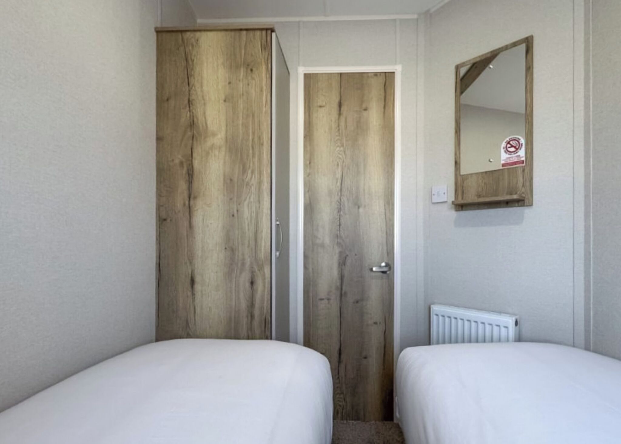 2 bedrooms
