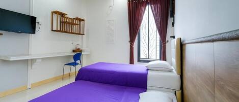 Standard Twin Room | Free WiFi