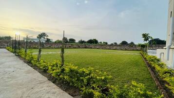 Enceinte de lâhĂ©bergement