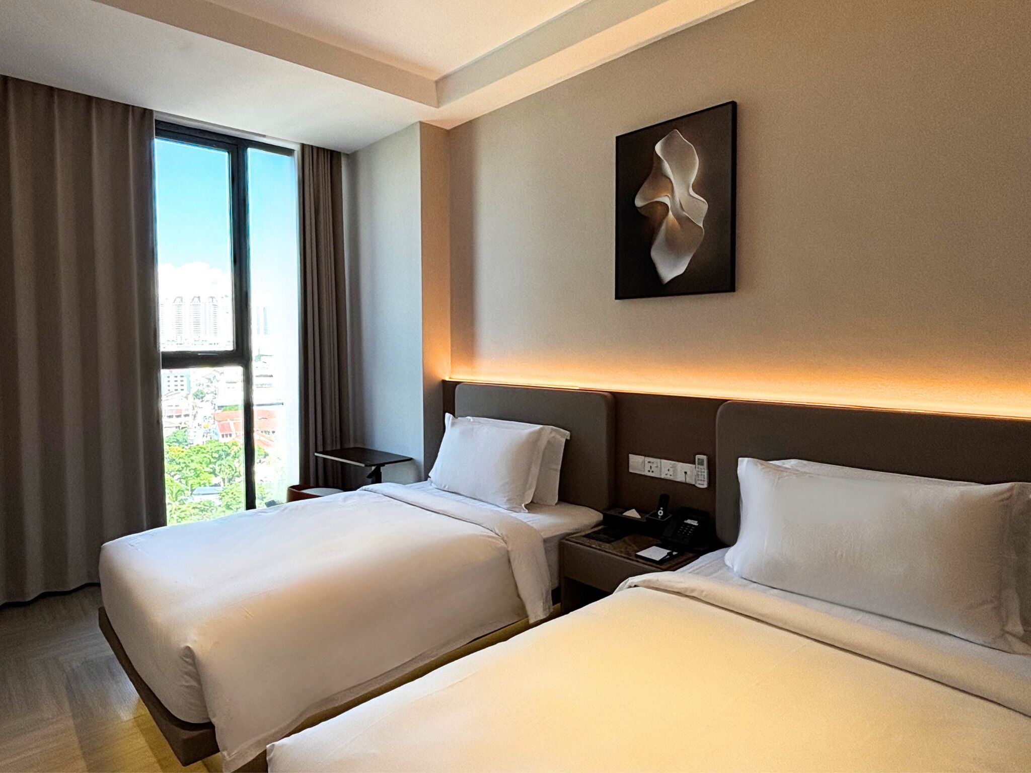 Deluxe Twin Room | 客房内保险箱、隔音、熨斗/熨板、免费 WiFi