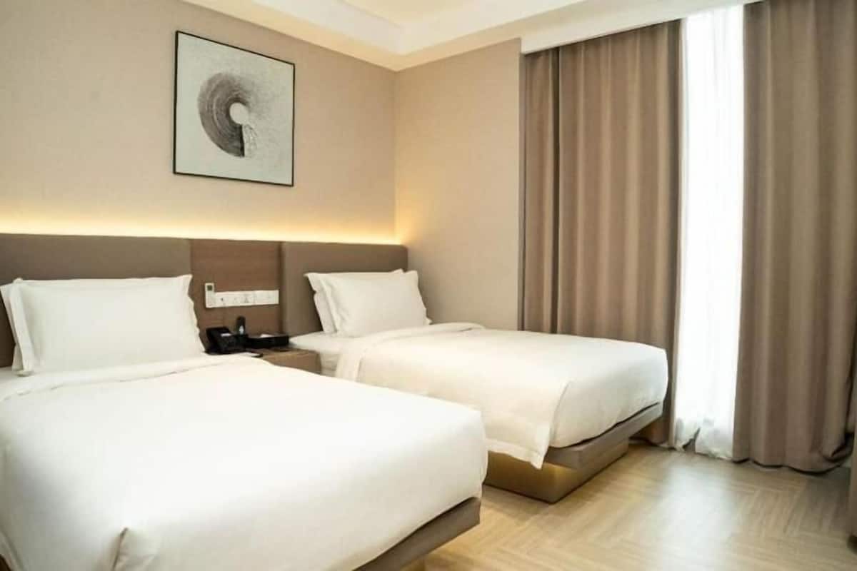 房內夾萬、隔音、熨斗/熨衫板、免費 Wi-Fi