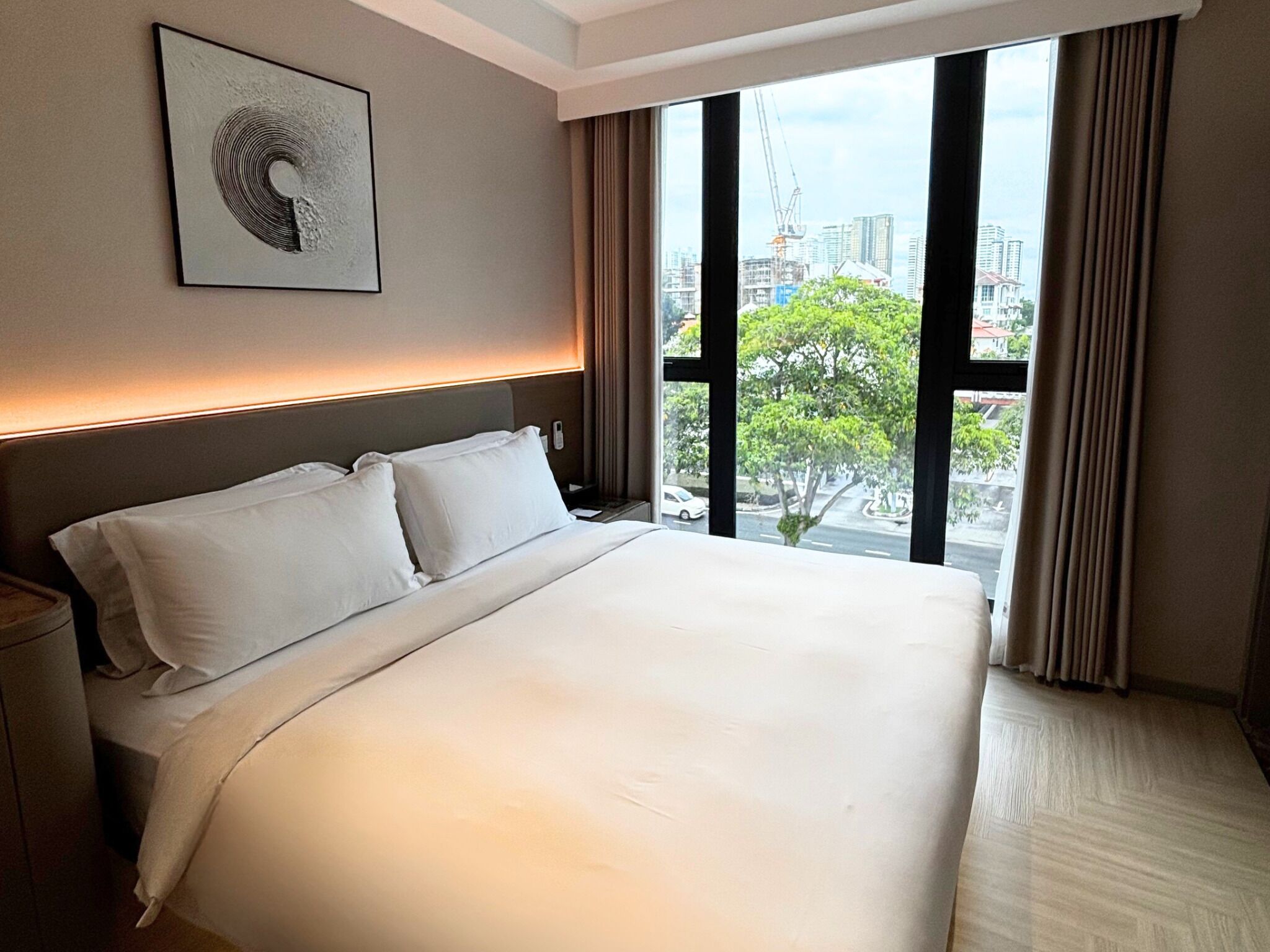 Deluxe Family Room | 客房内保险箱、隔音、熨斗/熨板、免费 WiFi
