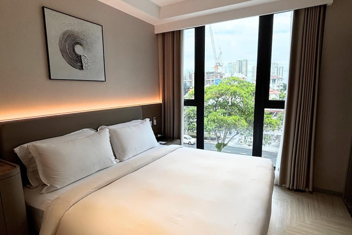 Deluxe Family Room | In-room safe, soundproofing, iron/ironing board (on request)