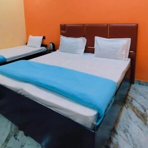 Basic Quadruple Room, Balcony, Mountain View | Free WiFi - Yamunotri Darshan Resort By Preet rS (Rajgarhi)