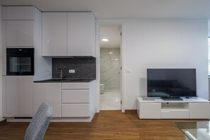 Family Apartment, Multiple Bedrooms (Luxury City Apartment Adialuxe S4) | Private kitchen - City Apartments (Rijeka)