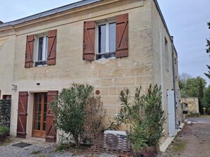 Exterior - Apartment T3 - Near Blaye - 70 m² - Bungalow - 2 bedrooms - 4 people (Villeneuve)