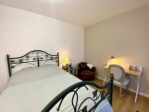 1 bedroom, Internet - Surcouf in Saint-Malo (Saint-Malo)