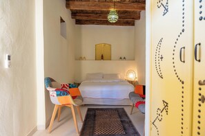 5 chambres, fer et planche à repasser, accès Internet