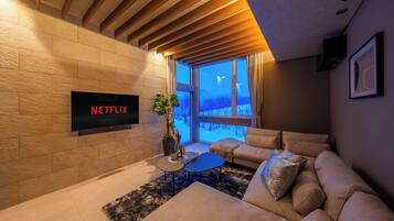 Apartment | Living area