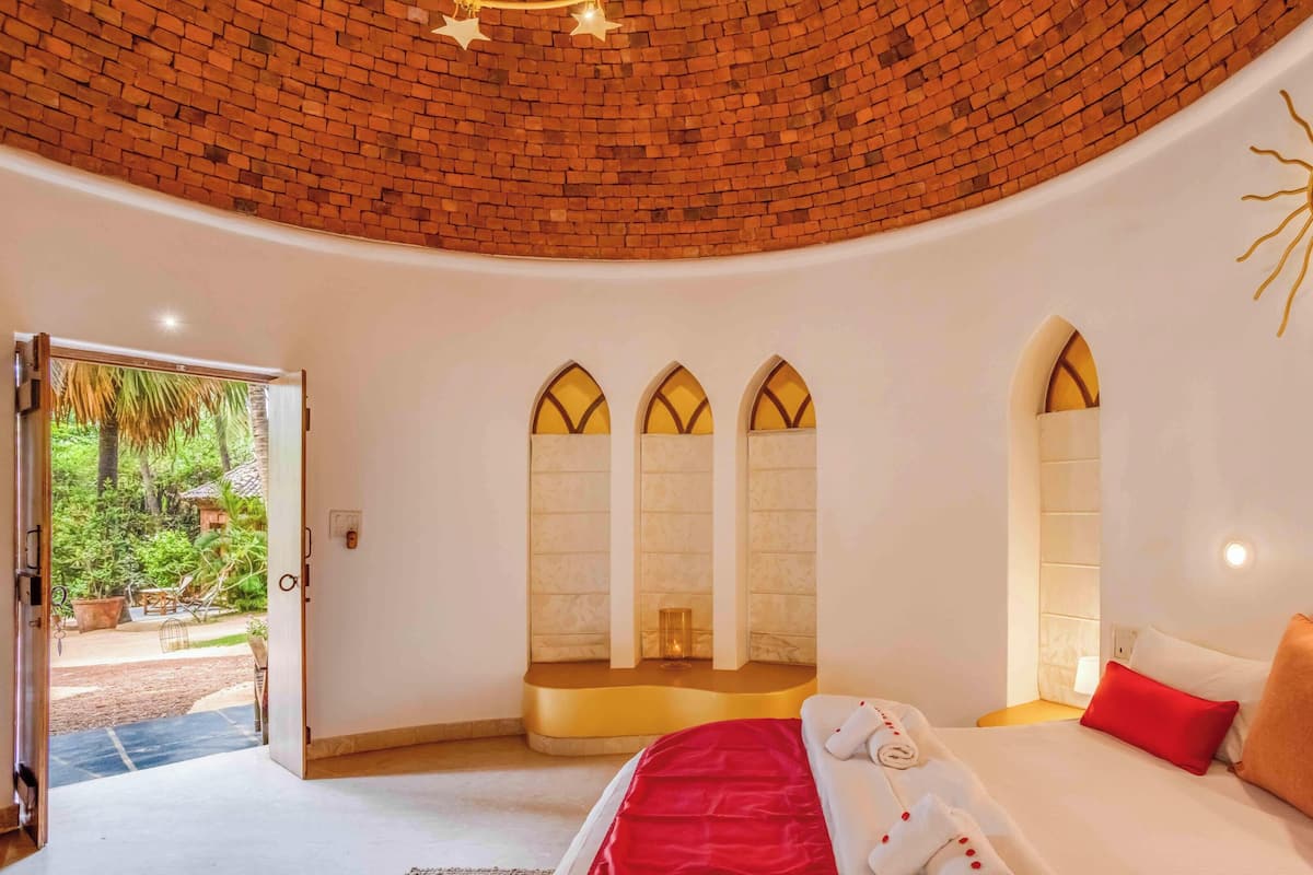 Decoración personalizada, muebles diferentes y escritorio