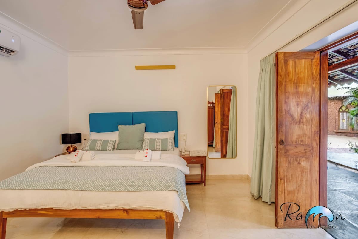 Decoración personalizada, muebles diferentes y escritorio