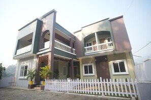 Deluxe Room | Exterior - GREEN VALLEY HOTEL AND RESORT (Haldwani)