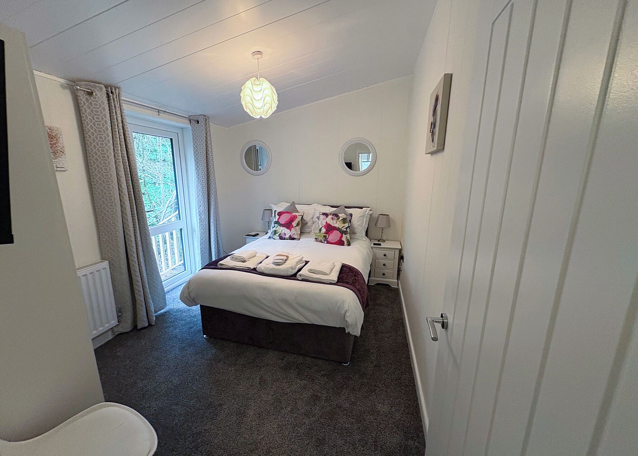 2 bedrooms