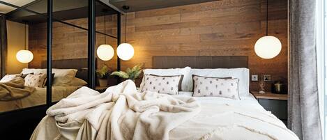 2 bedrooms, WiFi (free)