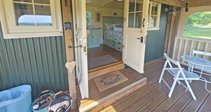 1 bedroom accommodation in Alresford