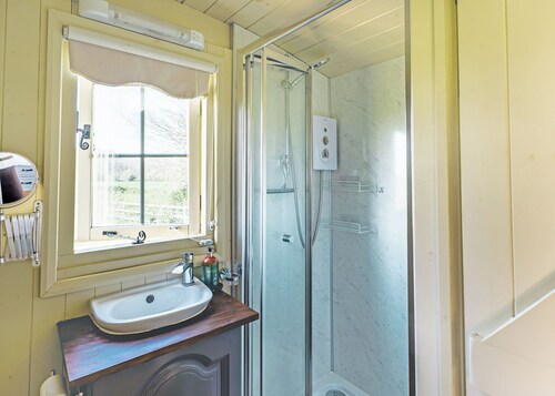 1 bedroom accommodation in Alresford