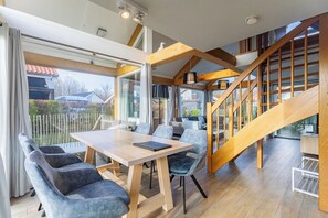 Dining - Comfortable family home on the beach (Renesse)