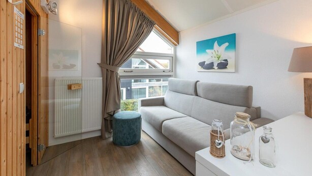 Smart TV, fireplace - Zeeland Luxury Villa near Beach (Renesse)
