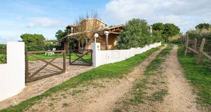 Villa Smeraldo, 450 Meter vom Strand Le Saline entfernt