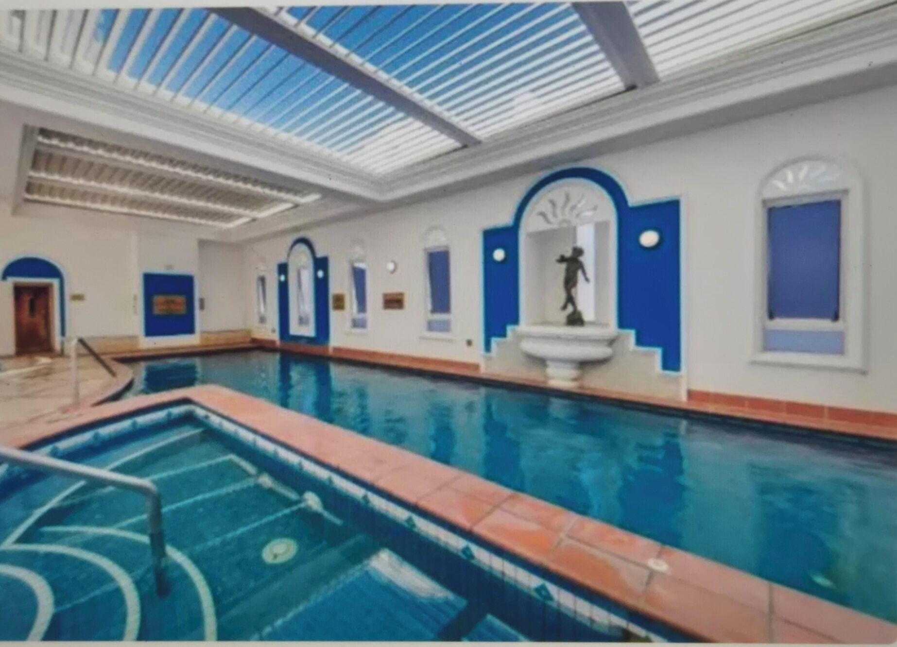 Indoor pool, outdoor pool
