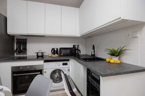 Fridge, microwave, oven, stovetop - Bright Apartment with a Balcony | The Strict Centre of Warsaw (Warszawa)