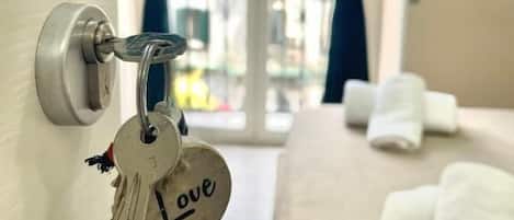 Kamar Double Klasik, balkon, pemandangan kota | Wi-Fi gratis