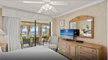 Signature Condo, 3 Bedrooms, Hot Tub, Beach View | Individually decorated, individually furnished, iron/ironing board