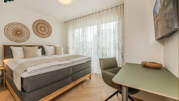 3 Schlafzimmer, Schreibtisch, kostenloses WLAN