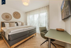 3 Schlafzimmer, Schreibtisch, kostenloses WLAN
