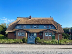 Exterior - First floor apartment on the Bodden for 2-3 persons (Born a. Darß)