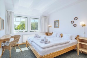 3 soverom, reiseseng for barn, wi-fi (inkludert) og sengetøy