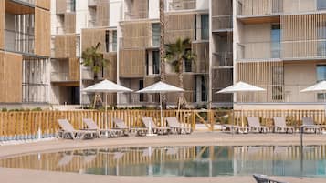 Außenpool (je nach Saison geöffnet)