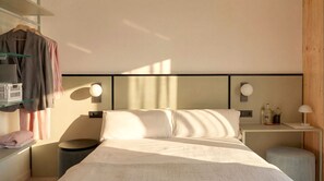 Escritorio, espacio para trabajar con un portátil, cortinas opacas