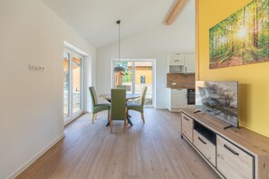 Interior - Vacation home "Huus Klee" in Kating for up to 4 people (Kating)