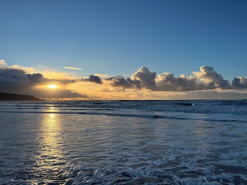 Relaxing 19th century three bedroomed cottage in Cornwall