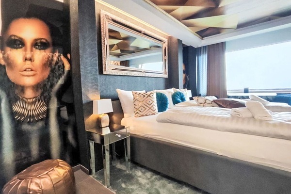 Bergstation, Gebirge, Balkon, Grat, Stuhl, Alpen, Senke, Lärche, Gartenmöbel