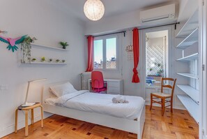 3 bedrooms, iron/ironing board, free WiFi, bed sheets - LIBERATION AP4494 by Riviera Holiday Homes (Niza)