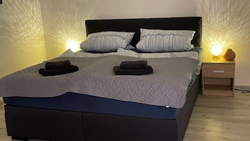 3 bedrooms, WiFi, bed sheets