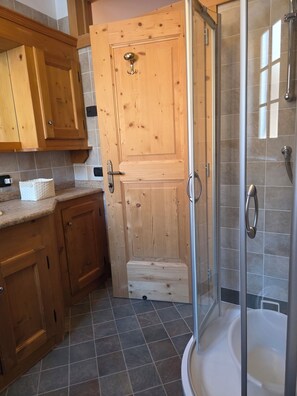 Hair dryer, bidet, towels, soap - MELERES 11 (Cortina d'Ampezzo)