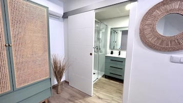 Basic Apartment | Interior