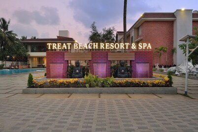 Treat Beach Resort & Spa