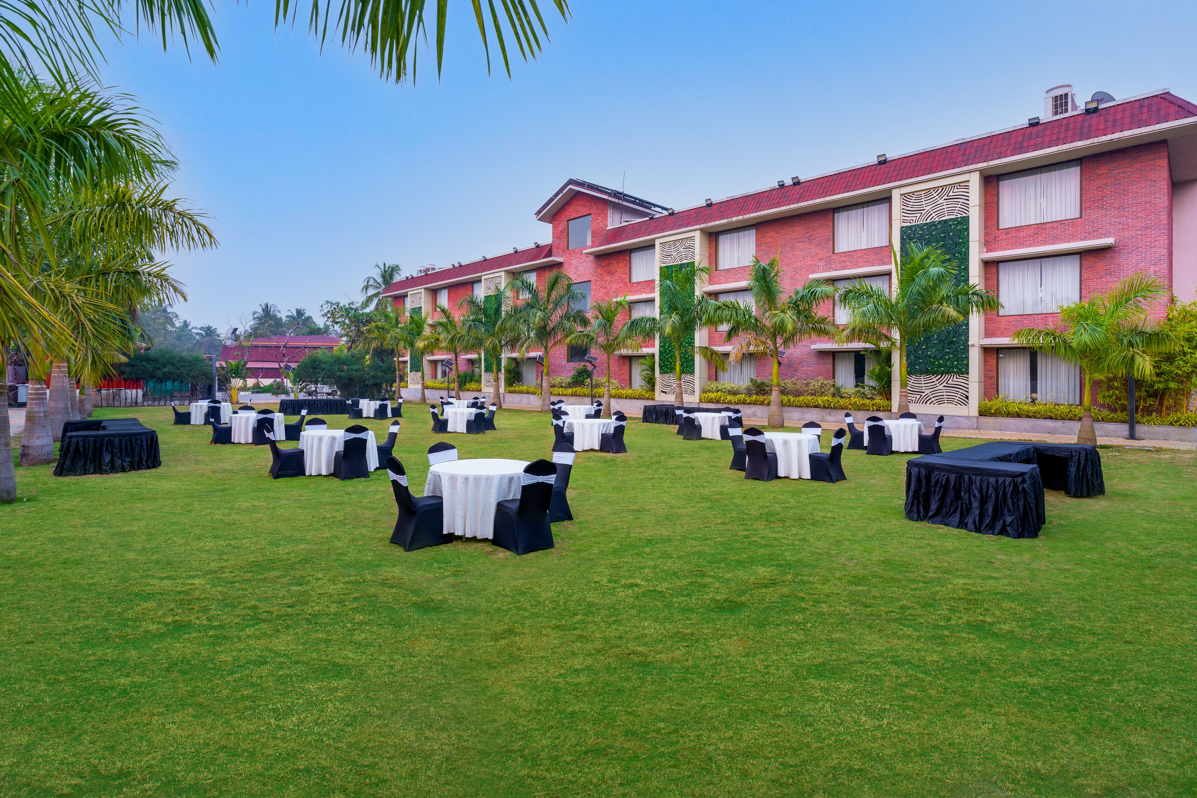 屋外バンケット スペース