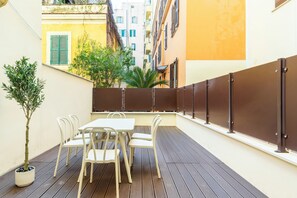 Leilighet, 2 soverom, terrasse | Terrasse/patio