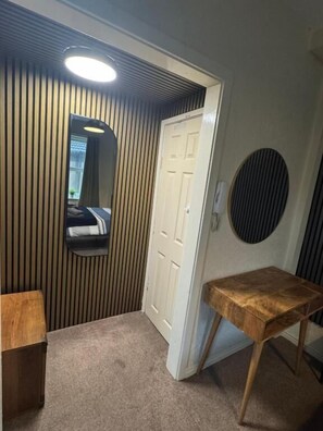 Apartment, 1 Bedroom - Reads Avenue - Next To H&A Social Club - Winter Gardens & Town Centre! (Blackpool)