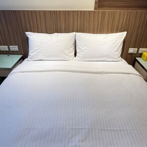 Free WiFi, bed sheets - 35APT (Taipei)