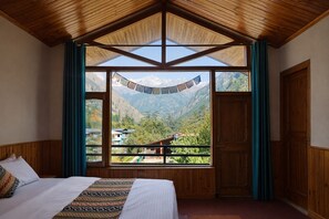 Free WiFi - SolHaus hostel (Kasol)