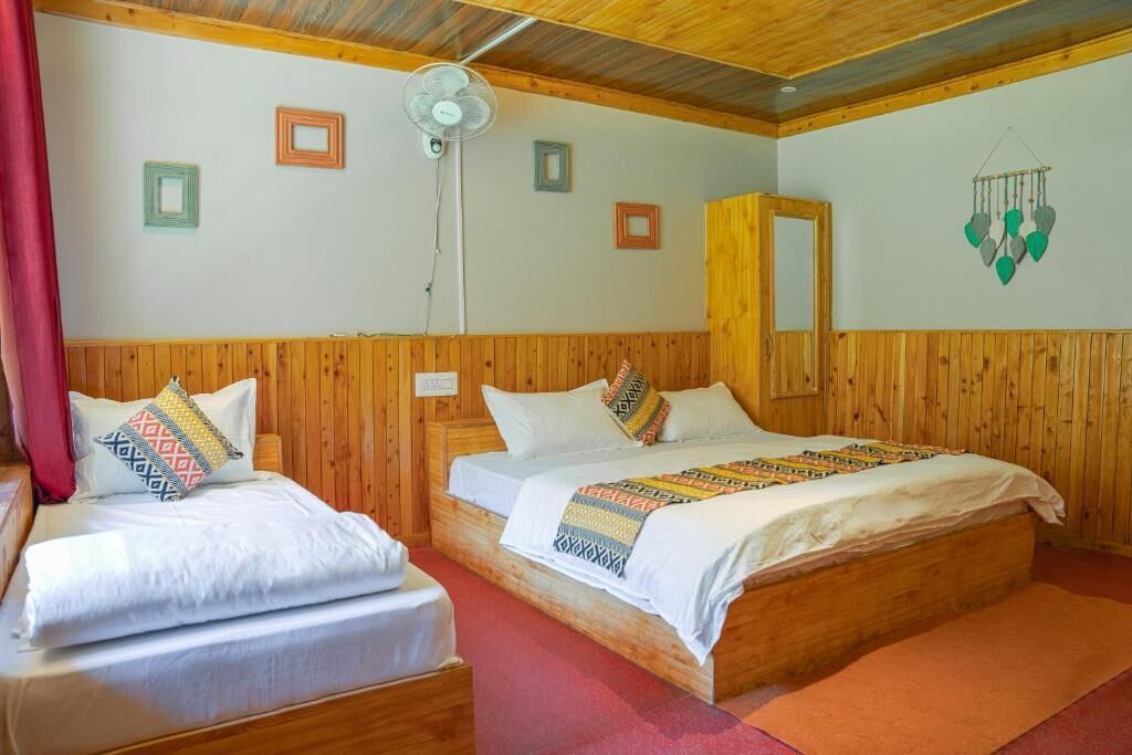 Triple Room, Balcony, Mountain View | Free WiFi